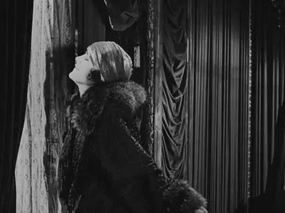A Woman of Paris: A Drama of Fate (1923)