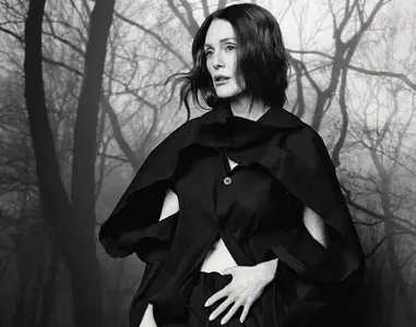 Julianne Moore by Alasdair McLellan for Le Monde 28 December 2024