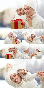 Winter mother & girl