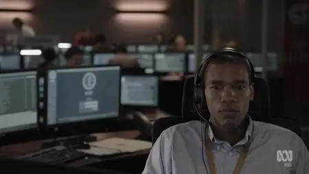 Pine Gap S01E01