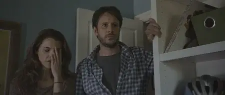 Dark Skies (2013)