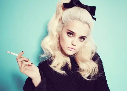 Sky Ferreira by Sofia Sanchez & Mauro Mongiello for Numéro Tokyo July/August 2013