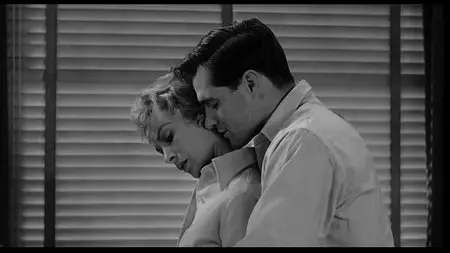 Psycho (1960) [Universal Legacy Series] [Re-UP]