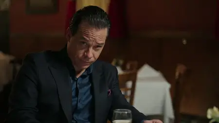 Godfather of Harlem S04E10