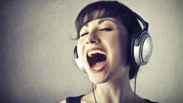 Singing: Increasing Your Vocal Range (2016)
