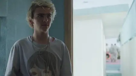 We Are Who We Are S01E01