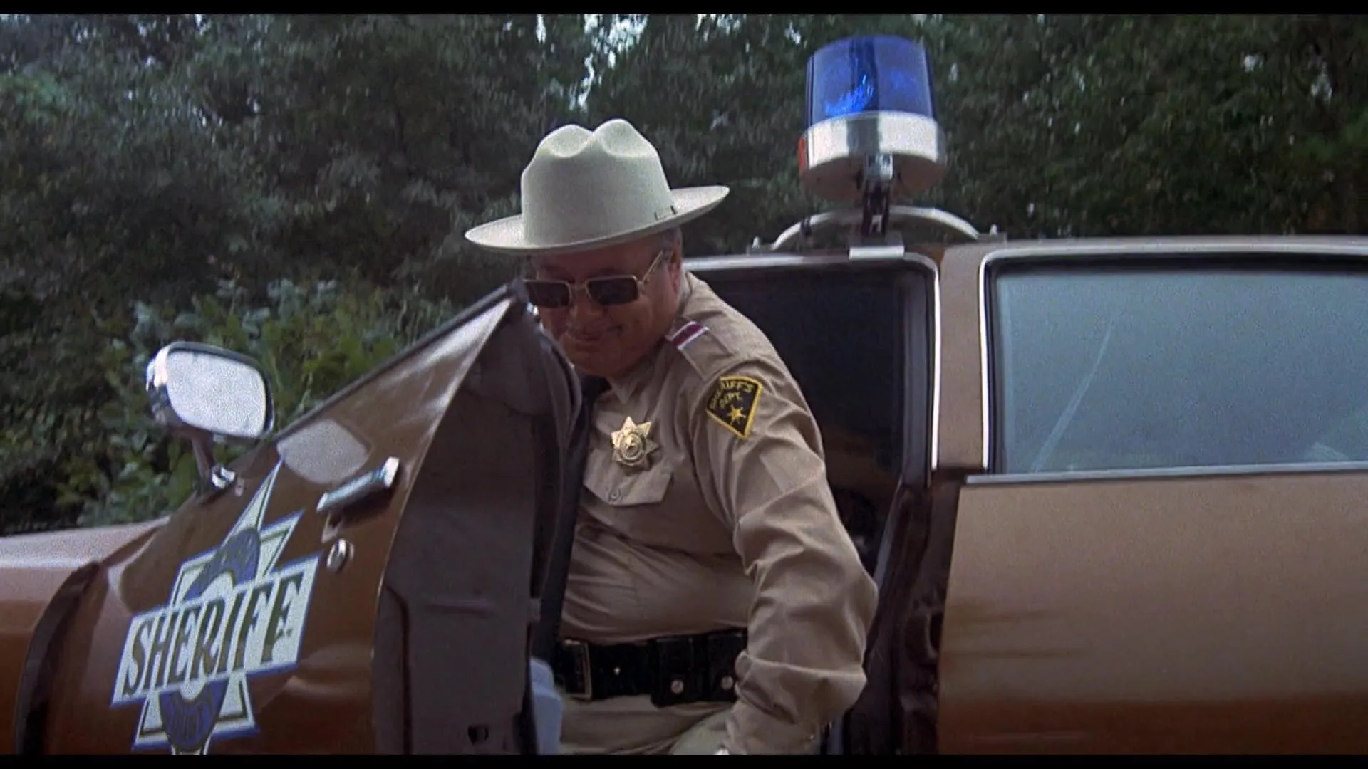 Smokey and the Bandit (1977)
