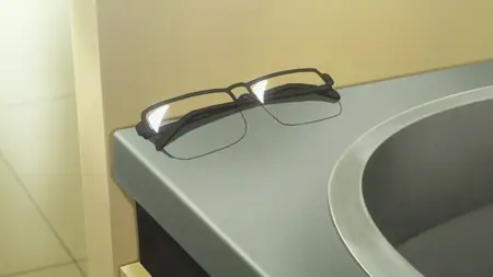 Space Brothers (2012 S01E14 Broken Glasses and the Sole of the Foot Dekinai
