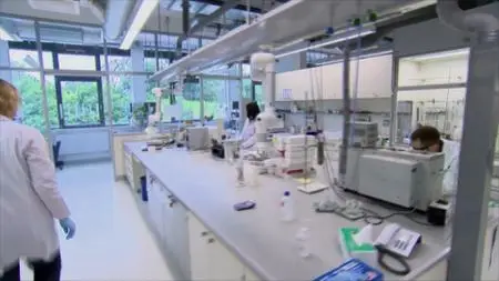 Poisoned Lives: Secrets of the Chemical Industry (2016)