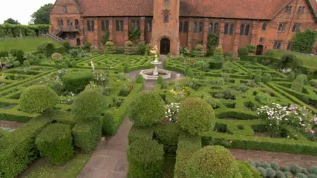 Alan Titchmarsh's - Garden Secrets