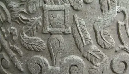 (Fr3) Des Racines et des Ailes : Du palais des rois au plus grand musée du monde (2011)