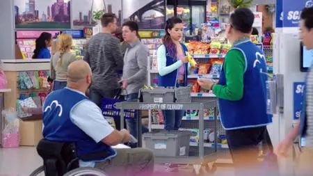 Superstore S04E19