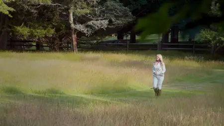 Beyond the Gaze: Jule Campbell's Swimsuit Issue (2024)