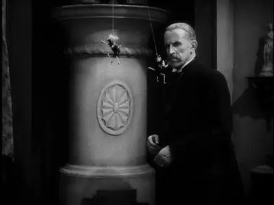 Dishonored (1931)