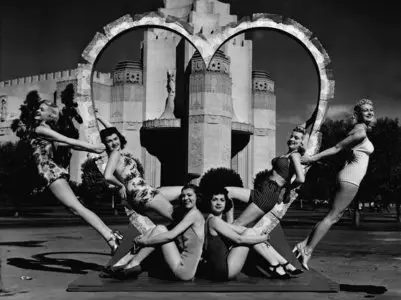Pictures of the 20th Century (part 17)