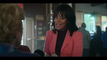 The Girls on the Bus S01E01