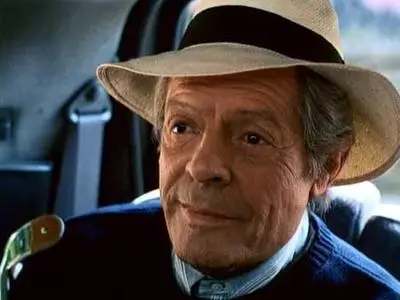 Manoel de Oliveira-Viagem ao Princípio do Mundo ('Voyage to the Beginning of the World') (1997)