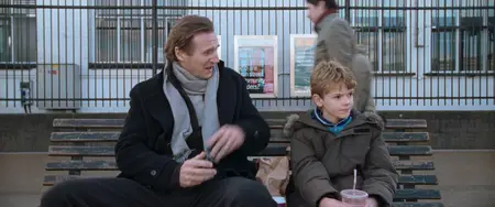 Love Actually (2003) [Remastered]