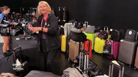 Germany's Next Topmodel S01E01