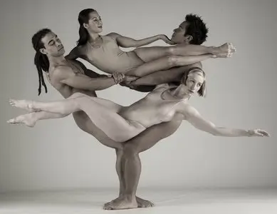 Pilobolus (dance company)