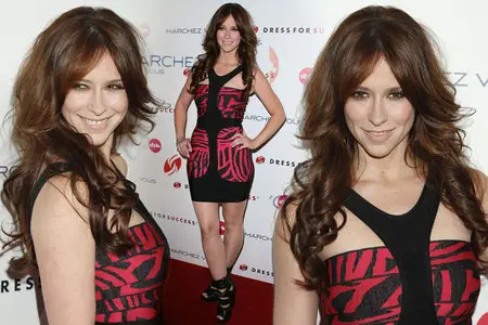 Jennifer Love Hewitt - Give & Get Fete event in West Hollywood November 7, 2011