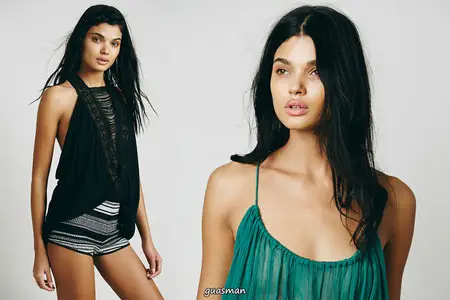 Daniela Braga - Free People Collection Set 5