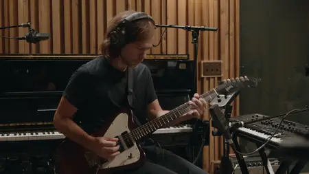 Folklore: The Long Pond Studio Sessions (2020) [MultiSubs]