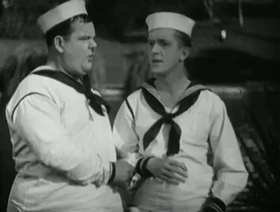 LAUREL & HARDY: Men O´ War (1929)