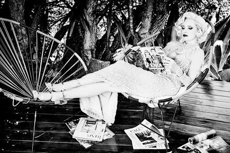 Jessica Chastain by Ellen von Unwerth for Egoïste N°18 Spring 2018