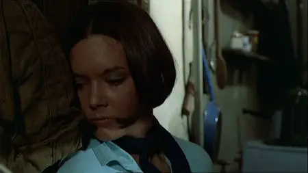 And Soon the Darkness (1970)