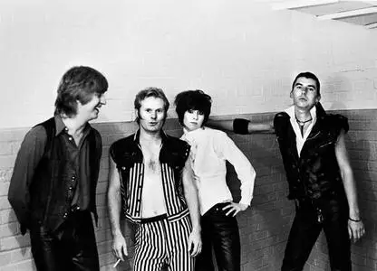 The Pretenders - Pirate Radio: 1979-2005 (4CD + DVD, Box Set 2006) RESTORED