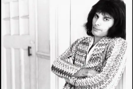 Queen - Magic Moments (2004)