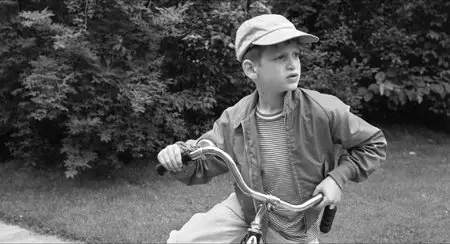 Finding Vivian Maier (2013)