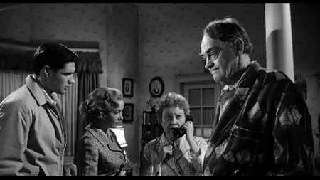 Psycho (1960) [Universal Legacy Series] [Re-UP]