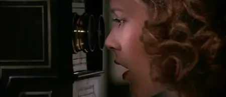 Emmanuelle 2 / Emmanuelle: L'antivierge (1975)