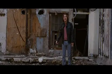 Looper (2012)
