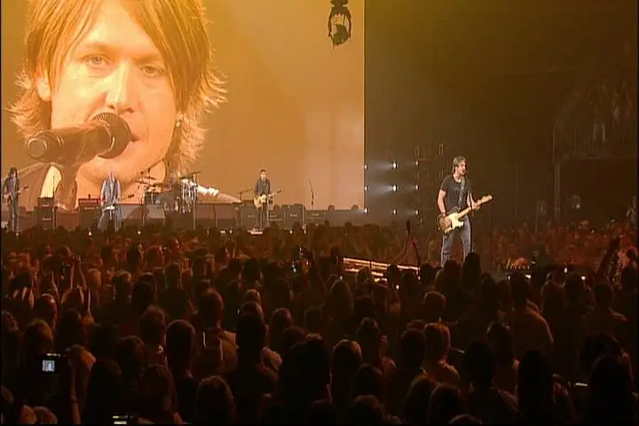 Keith Urban - Love, Pain & The Whole Crazy World Tour - Live (2008)