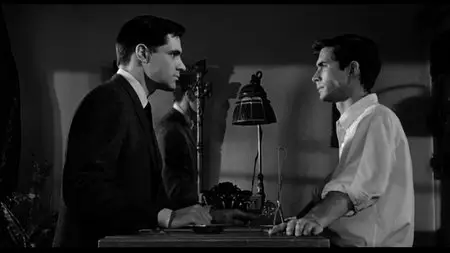 Psycho (1960) [Universal Legacy Series] [Re-UP]