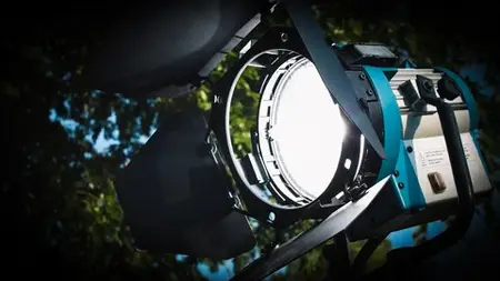 Pro Cinematography Lighting Skills For Filmmakers & Creators