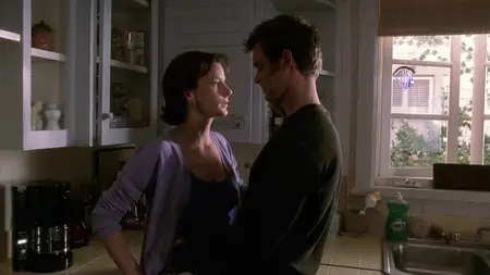 Six Feet Under S02E06