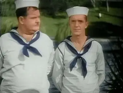 LAUREL & HARDY: Men O War (1929) - colored -