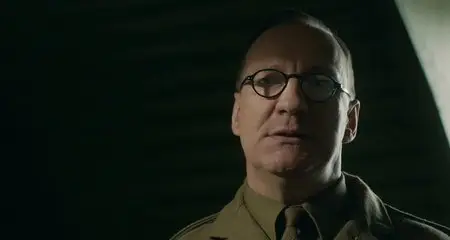 Queen and Country (2014)
