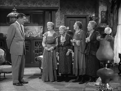 Alfred Hitchcock: Bull in a China Shop (1958)