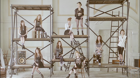 Girls' Generation - Girls' Generation II - Girls & Peace (CD + DVD) (2012)
