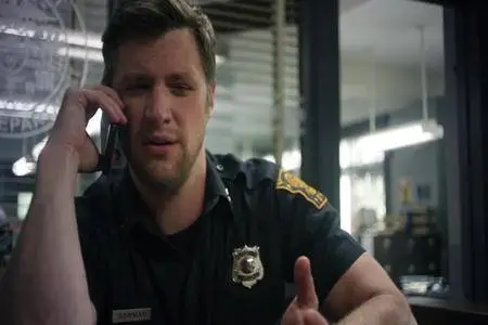 Sneaky Pete S02E03