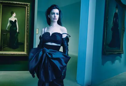 Anne Hathaway by Annie Leibowitz for Vogue US August 2025