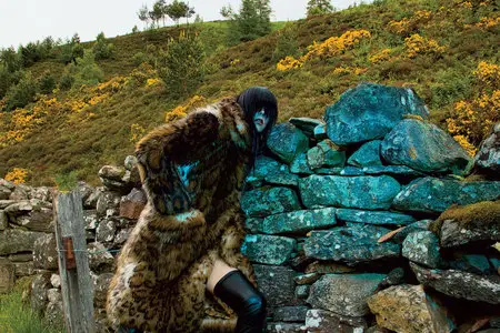 Edie Campbell - Inez van Lamsweerde & Vinoodh Matadin photoshoot for The New York Times T Style Magazine, August 2015