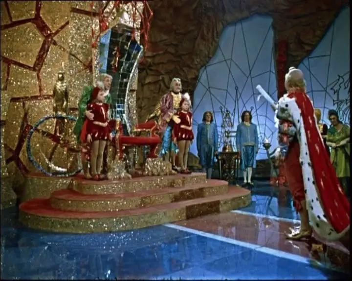 Korolevstvo krivykh zerkal / Kingdom of Crooked Mirrors / Королевство кривых зеркал (1964)