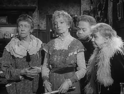 Alfred Hitchcock: Bull in a China Shop (1958)