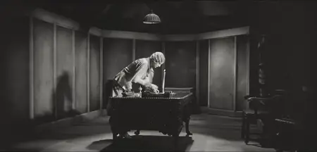 The Bat Whispers (1930) + Commentary